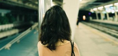 ​求女朋友原谅图片（做错事求女友原谅的话）