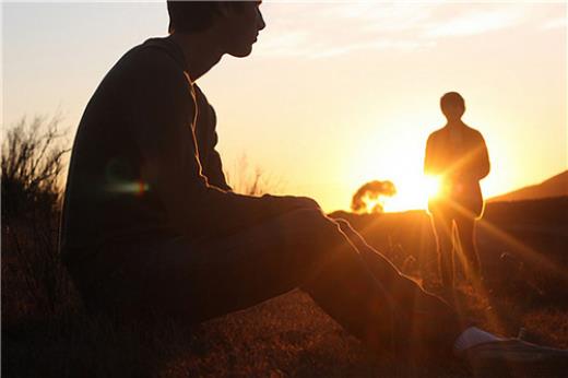 描述大学生活的句子