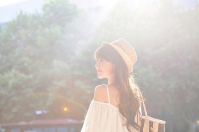 ​积极阳光的句子致自己30句(很精辟的人生感悟句子)