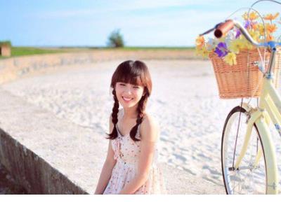 除夕吃饭说说文案