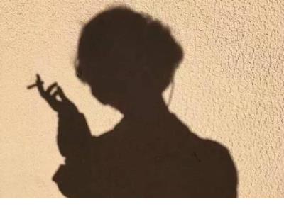 形容自己犯贱的说说