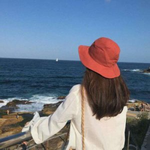 ​微信背影头像女生唯美 女生背影图片唯美长发海边