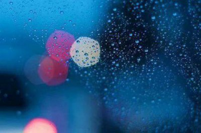 ​形容秋雨绵绵的唯美句子(精选44句)