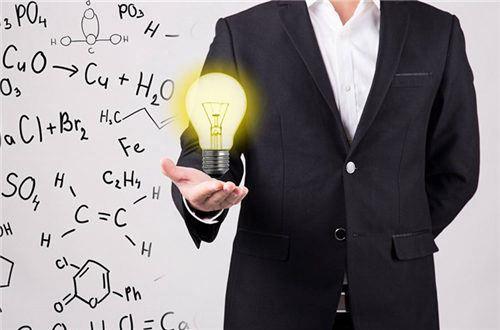 2025年简单的表白句子98条