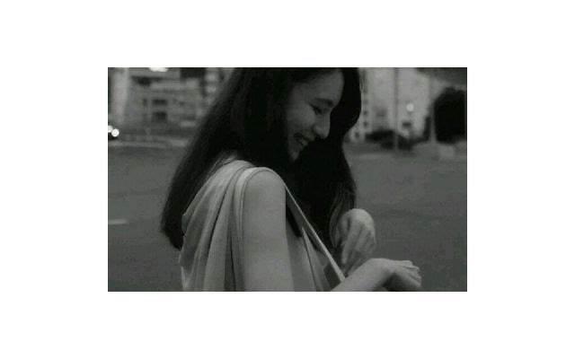  伤感短句关于爱情女生锦集90条