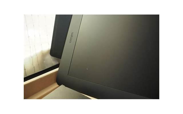 女人允许你摸她哪里说明她爱你:这6个部位 女人允许你摸她哪里说明她爱你:这6个部位