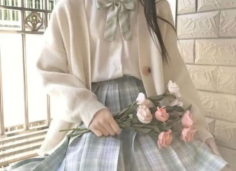 跨年夜艾特对象的说说 朋友圈艾特对象的说说