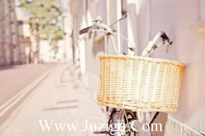 ​唯美爱情经典句子简短古风唯美爱情句子(精选70句)