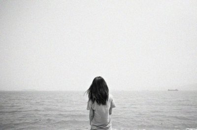 ​描写秋天伤感的句子93句