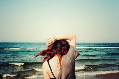 ​伤感爱情句子表达心情85句