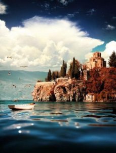 ​不明显的表白文案（给对象的文案不明显）