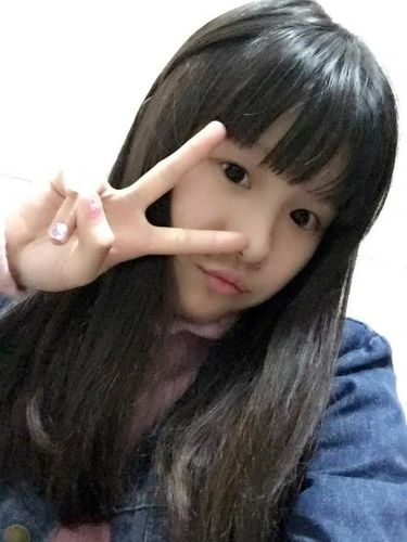 发朋友圈可爱自拍句 朋友圈晒自拍好点的句子