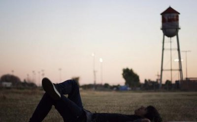 ​简短的唯美伤感句子50条