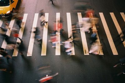 ​让人哭成泪人的伤感说说看了让人哭的说说(精选77句)