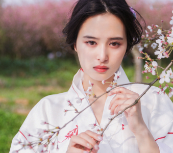 ​秋天穿秋裤的搞笑说说