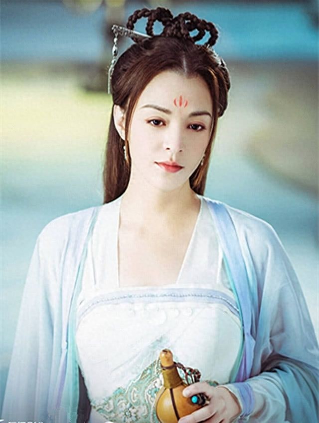 张榕容：史上最有英气混血贵妃，帅到女粉比男粉还多