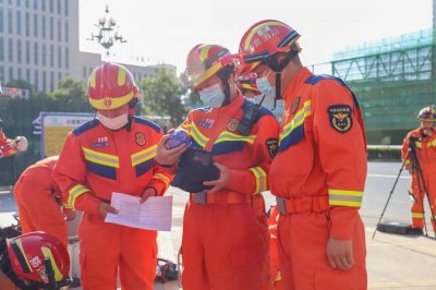 ​四川省雅安市芦山县发生6.1级地震 天水市消防救援支队迅速集结待命做好地