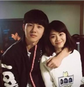 ​终于官宣了！刘昊然否认恋情，称与谭松韵、吴磊都是好朋友