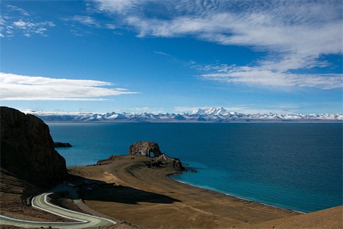 打开的天堂之门——西藏纳木措圣象天门