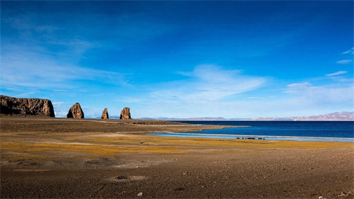 打开的天堂之门——西藏纳木措圣象天门