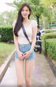 ​心儿回归榜单破百万，尝试“辣妹”新造型，透露灵犀哥喜欢气质型