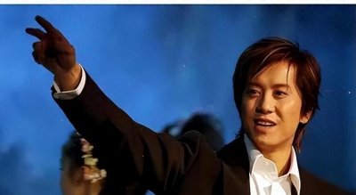 ​毛宁54岁：风波后的坚韧，歌声胜过流言蜚语