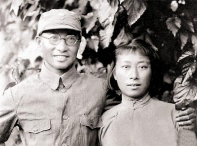 ​傅涯：为嫁陈赓放弃青梅竹马，丧夫后守节49年，遗言不与其合葬