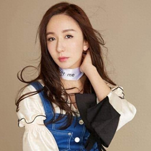 娄艺潇:辽宁省大连市美女演员、歌手