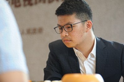 ​围棋｜谢尔豪拿下农心杯首个两连胜