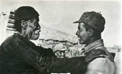 ​八路军一个团多少人？抗战特殊编制：全团5个连，总共700人