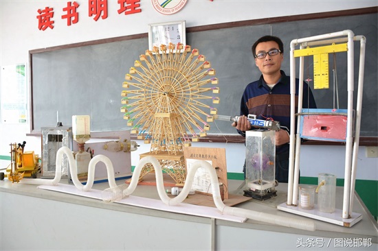 颜值爆表！别人家的邯郸老师用一次性筷子、竹签手工制作了摩天轮