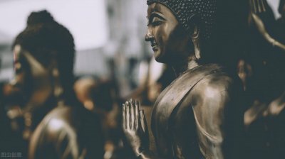 ​如何看待“燃指供佛”？如法吗？