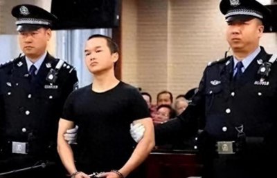 ​陕西张扣扣复仇案：一场跨越22年的血仇与深刻的社会悲剧