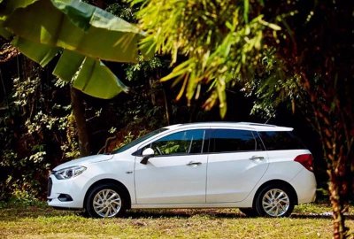 ​新车路试雪佛兰乐风RV