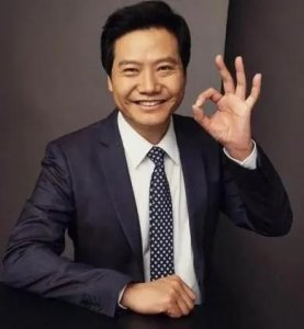 ​在商界叱咤风云，步步登顶，家庭幸福，只拥有一个独生女