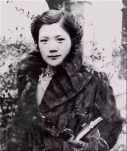 ​1968年，逃到苏联当特工的傅索安，6年后临死前用鲜血写下悔字