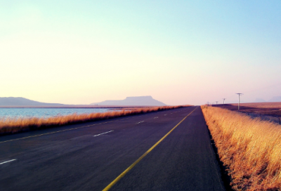 ​关于早上发的朋友圈努力奋斗的句子（关于早安的励志句子）