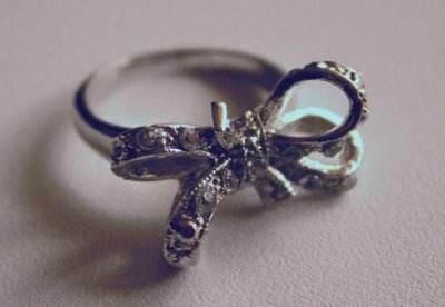 ​表白句子真实一点（跟女的朋友表白的句子）