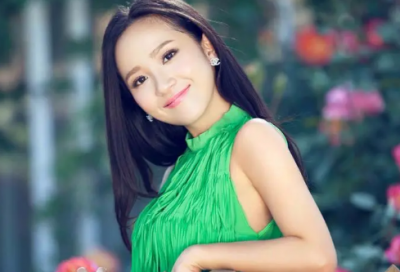 ​女生网名字古风骚气（冷酷霸气女生网名字古风）