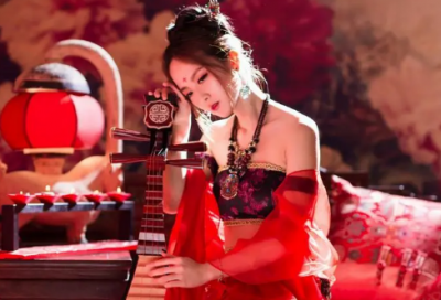 ​好听带伤感的女生qq个性网名(精选122个)