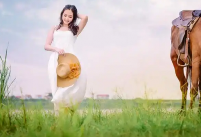 ​二女一男网名