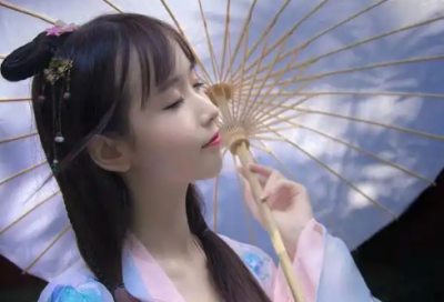 ​字开头的网名女